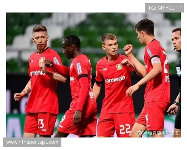 德甲球队邀请美女助阵趣事 德甲球队邀请美女助阵趣事